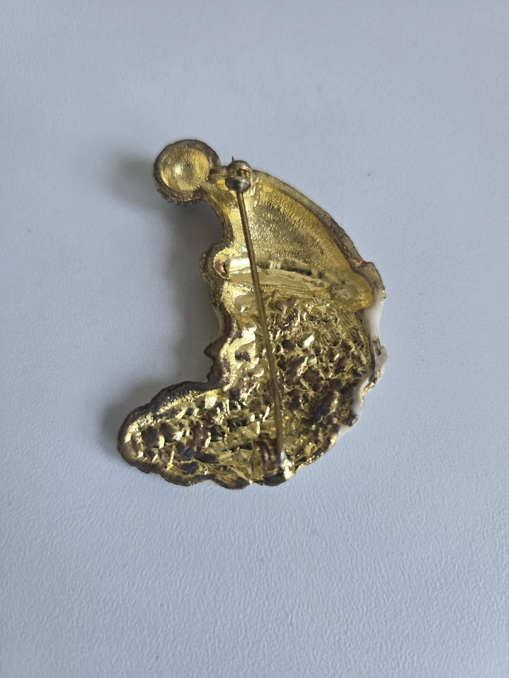 Brooch
