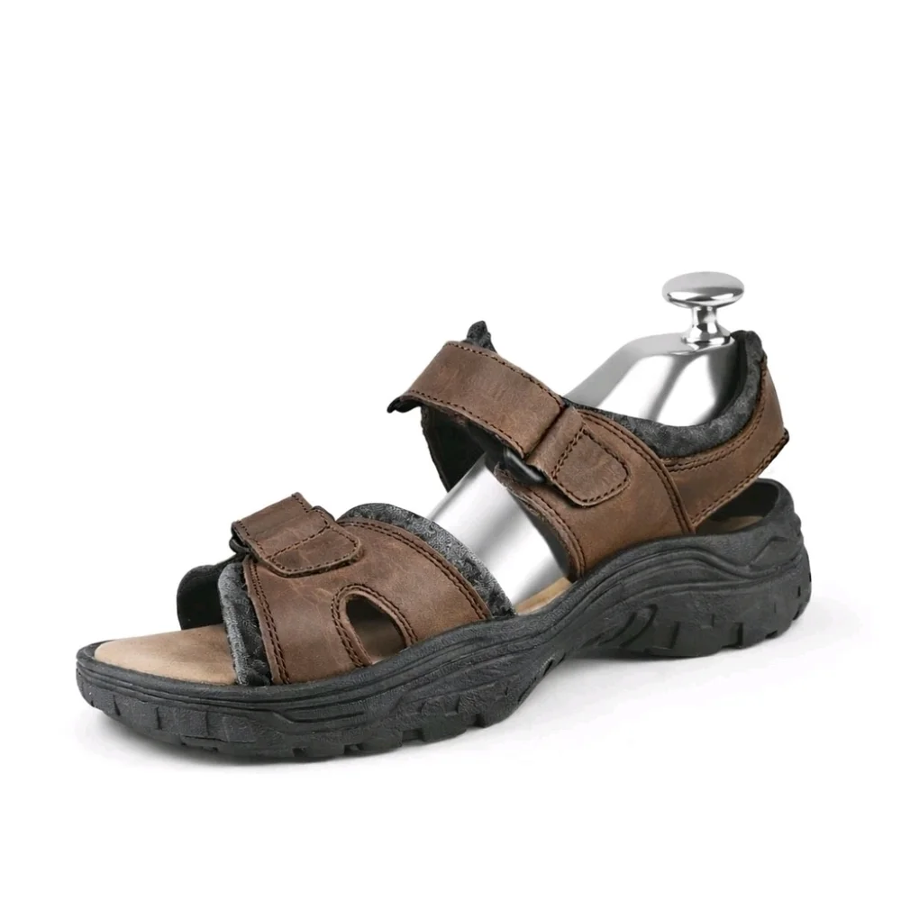 Earth features men straps