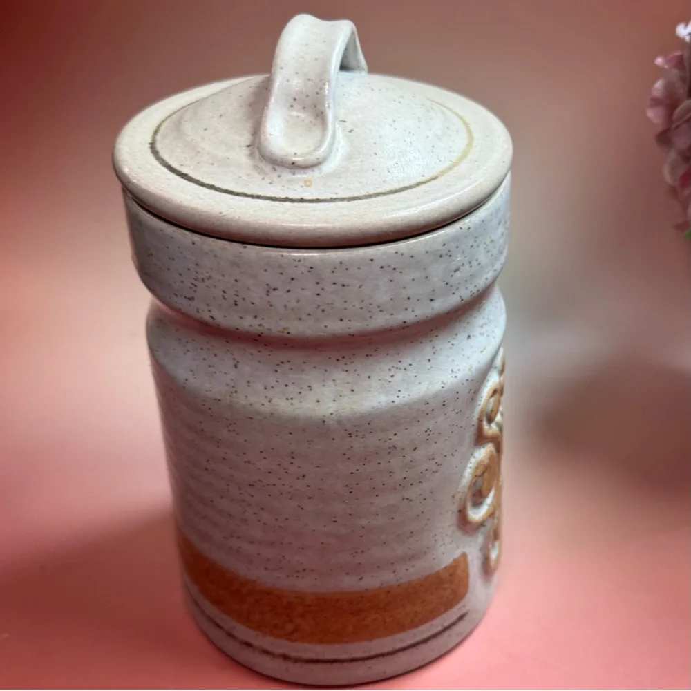 Vintage 1970’s earthware