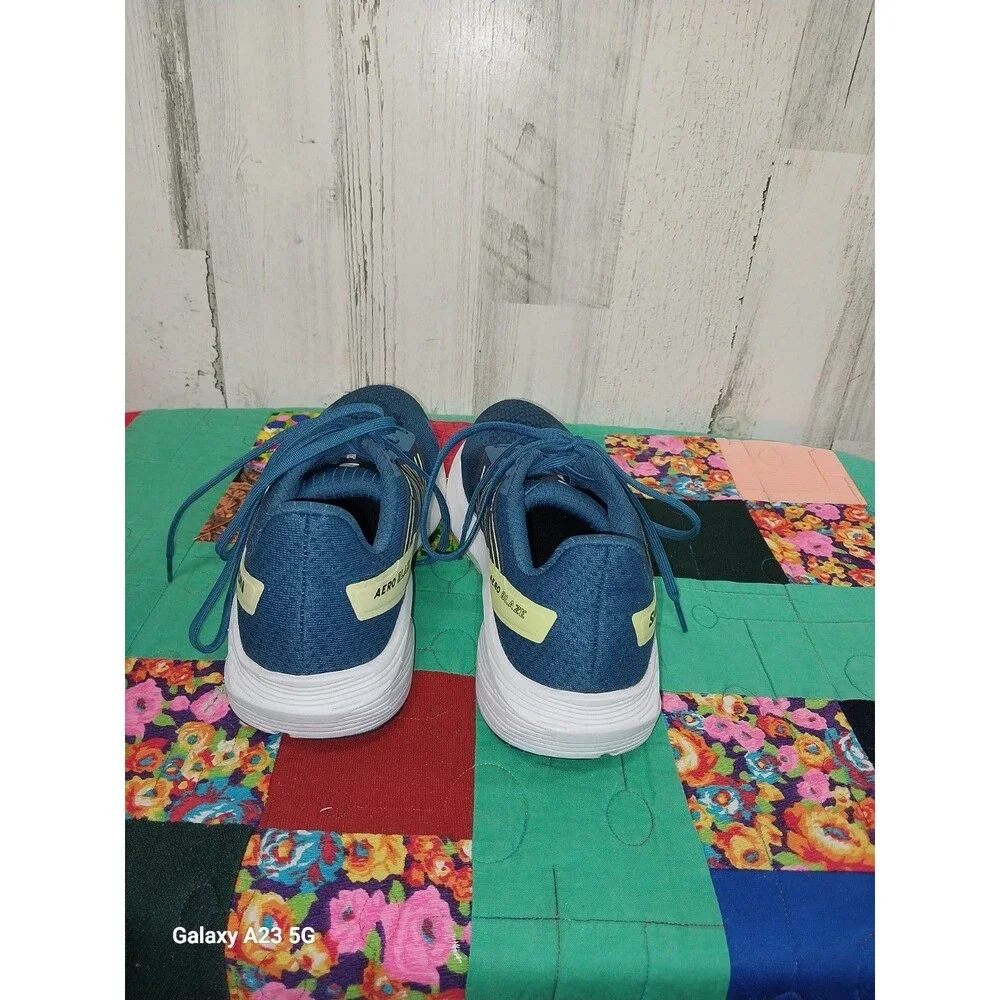 Salomon gently used