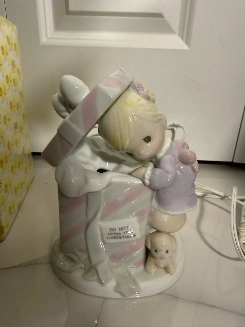 1997 Precious Moments Christmas Night Light