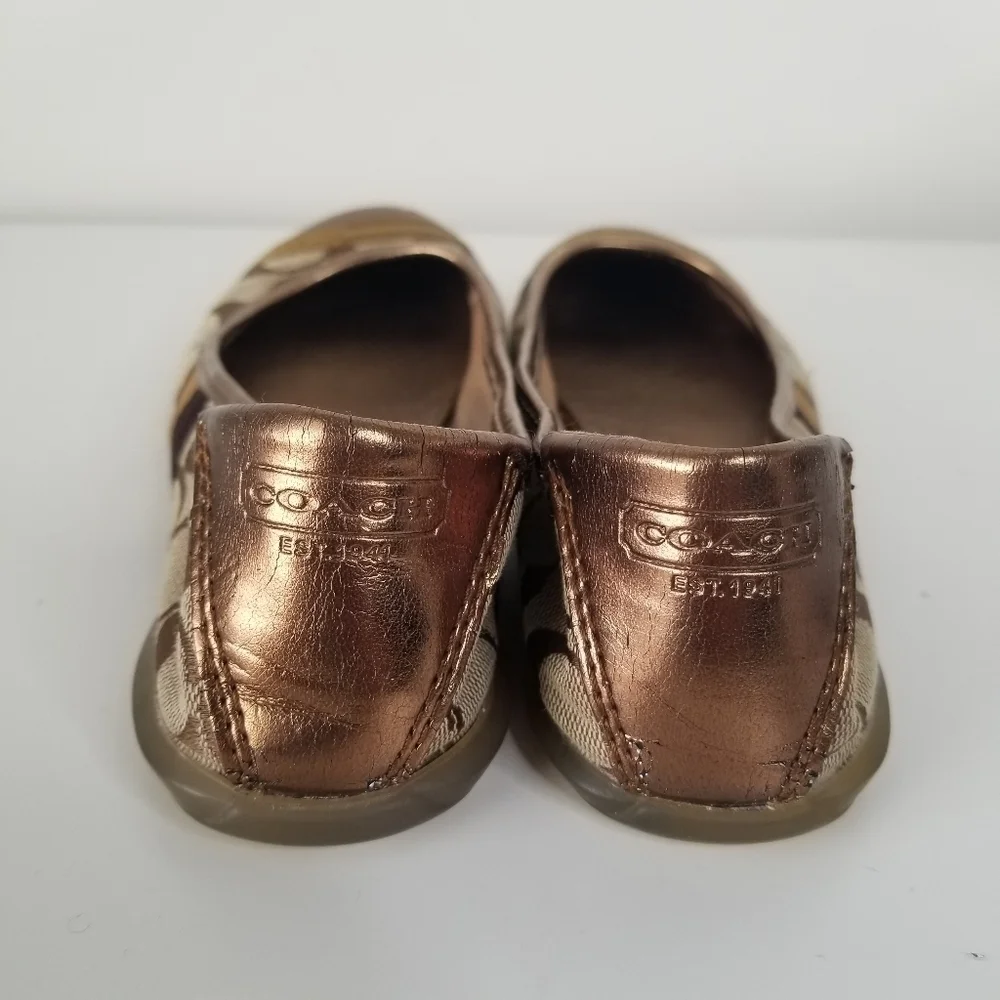 Coach gently used