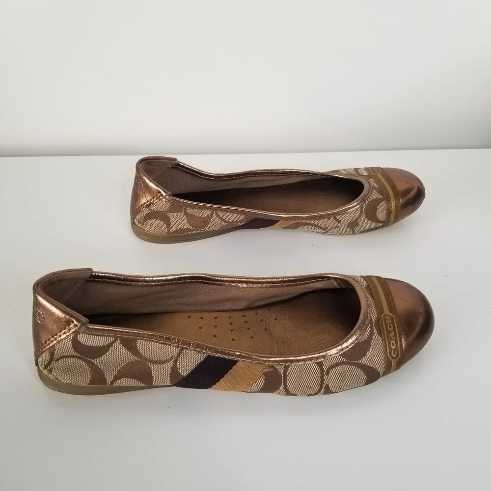 Coach gently used