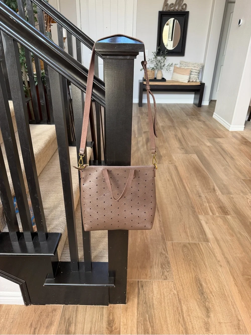 Madewell convertible crossbody purse. Beautiful taupe/brown color. New