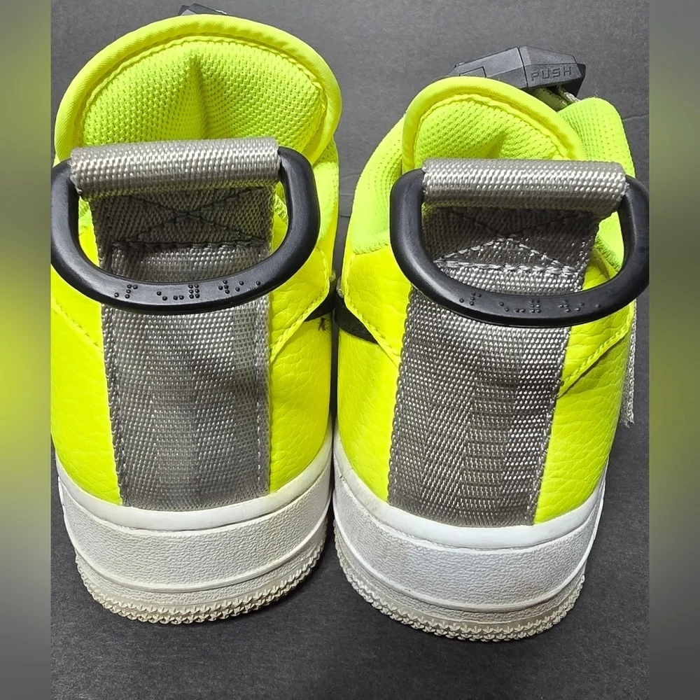 N/A nike air