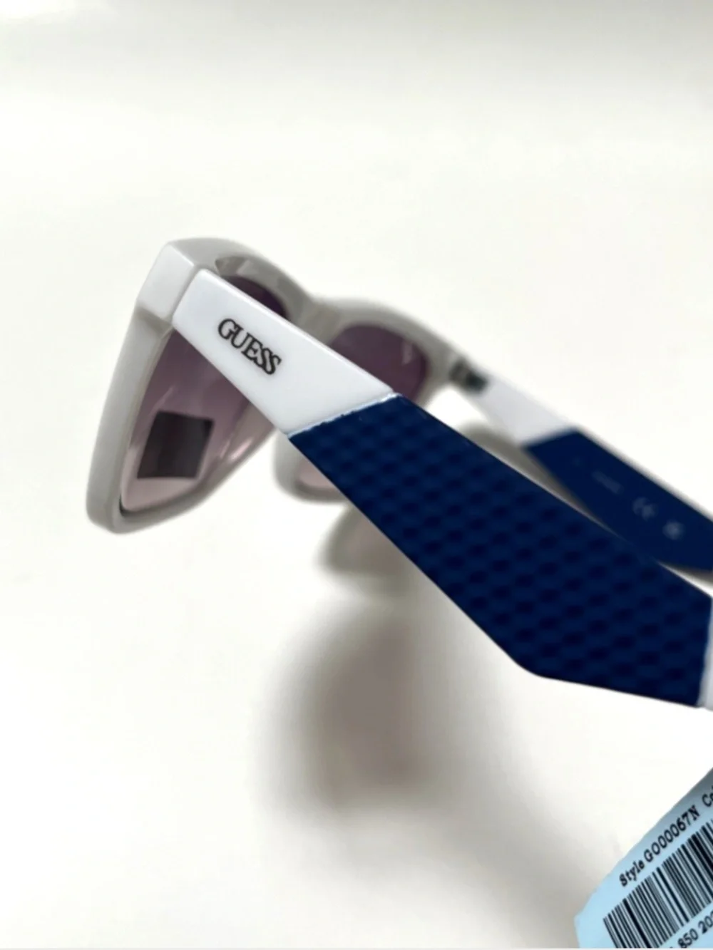 Guess 🕶️ original