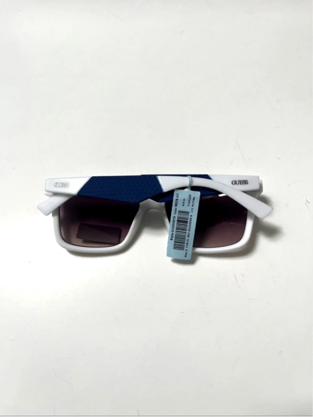 Guess 🕶️ original