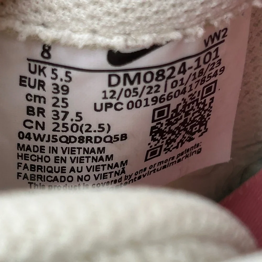 Nike Legend Essential 3 Next Nature Womens Training Shoes Sail Pink DM0824-101 8