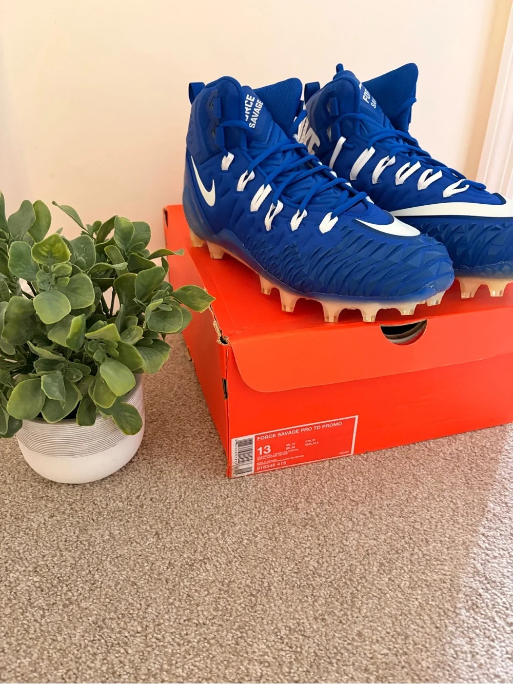 Nike Cleats Force Savage Pro size 13 men’s blue and white