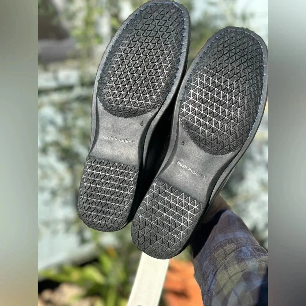 Hush Puppies — Black Leather Loafers