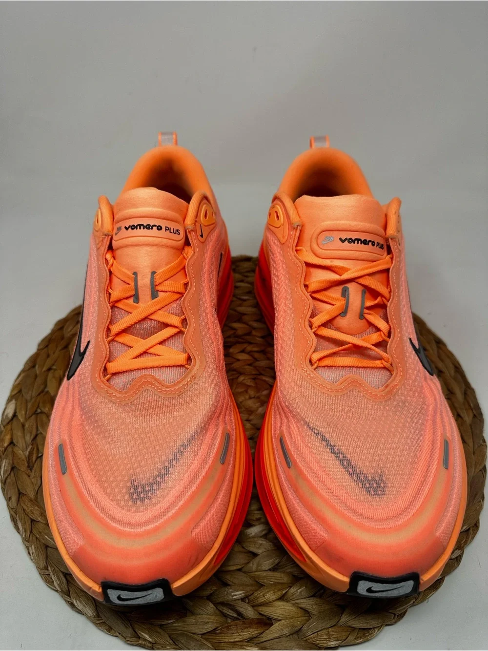 Nike owned men lava