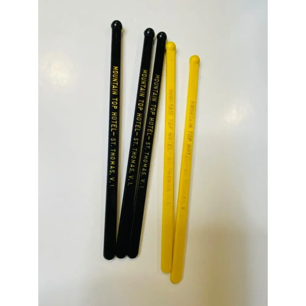Unbranded lot vintage