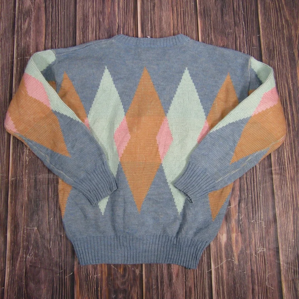 Source Unknown vintage geometric