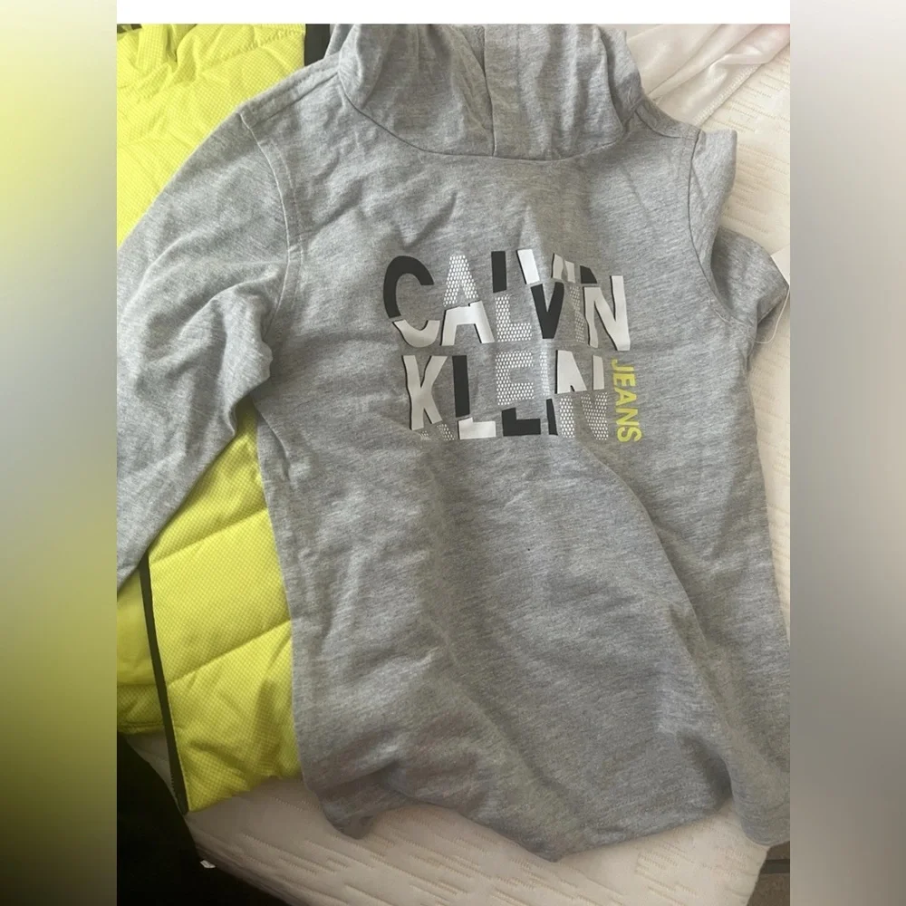 Calvin Klein calvin klein