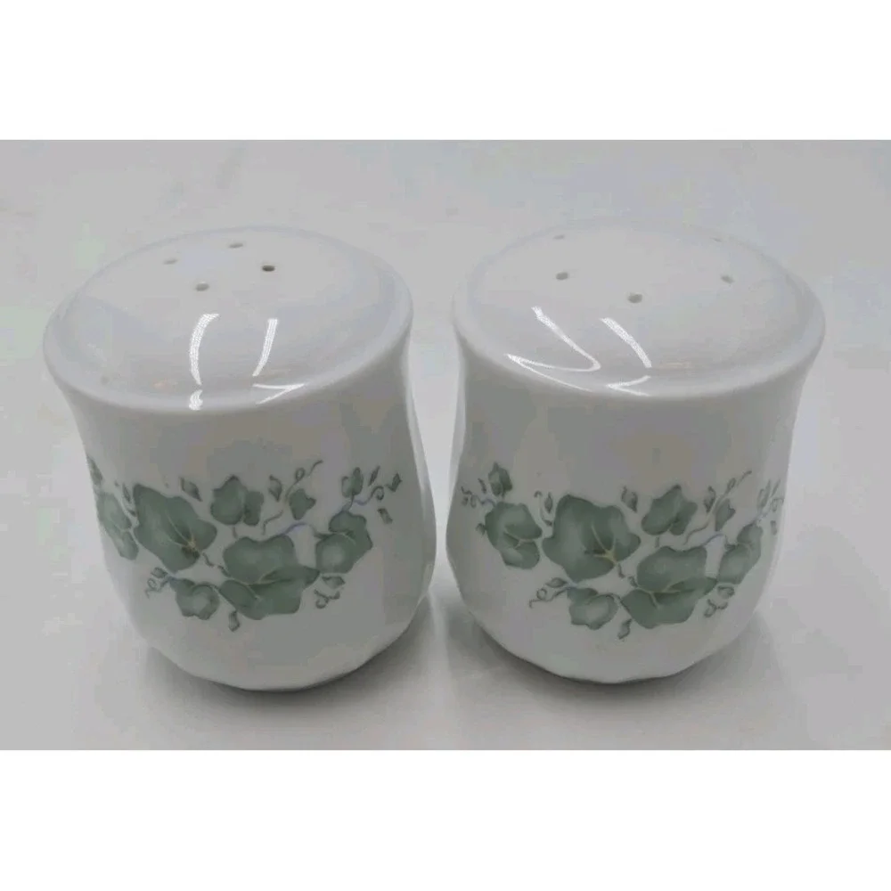 Corelle Coordinates Callaway Ivy Farmhouse Cottagecore Salt & Pepper Shakers