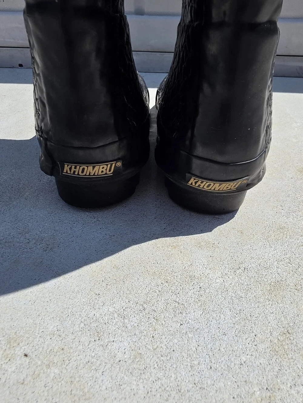 Khombu kaymen model