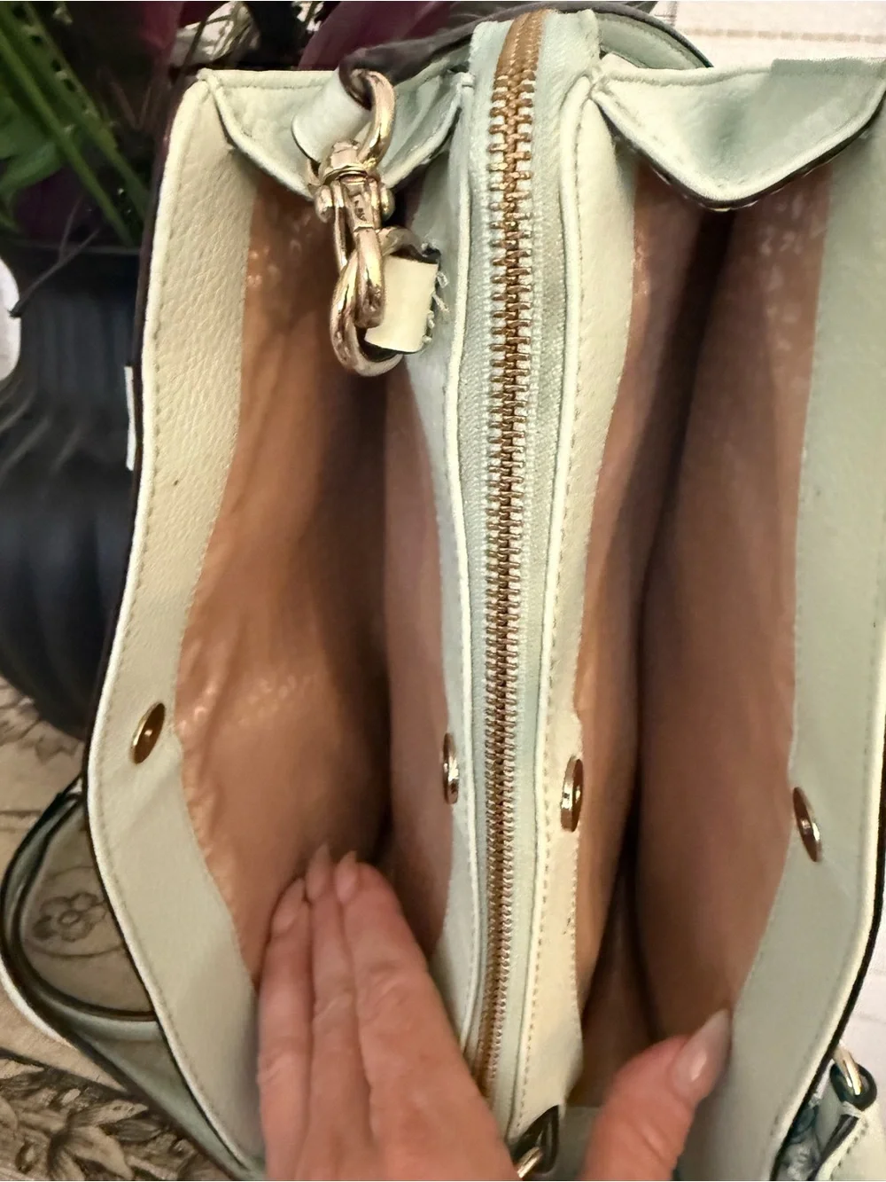 kate spade structured mulberry