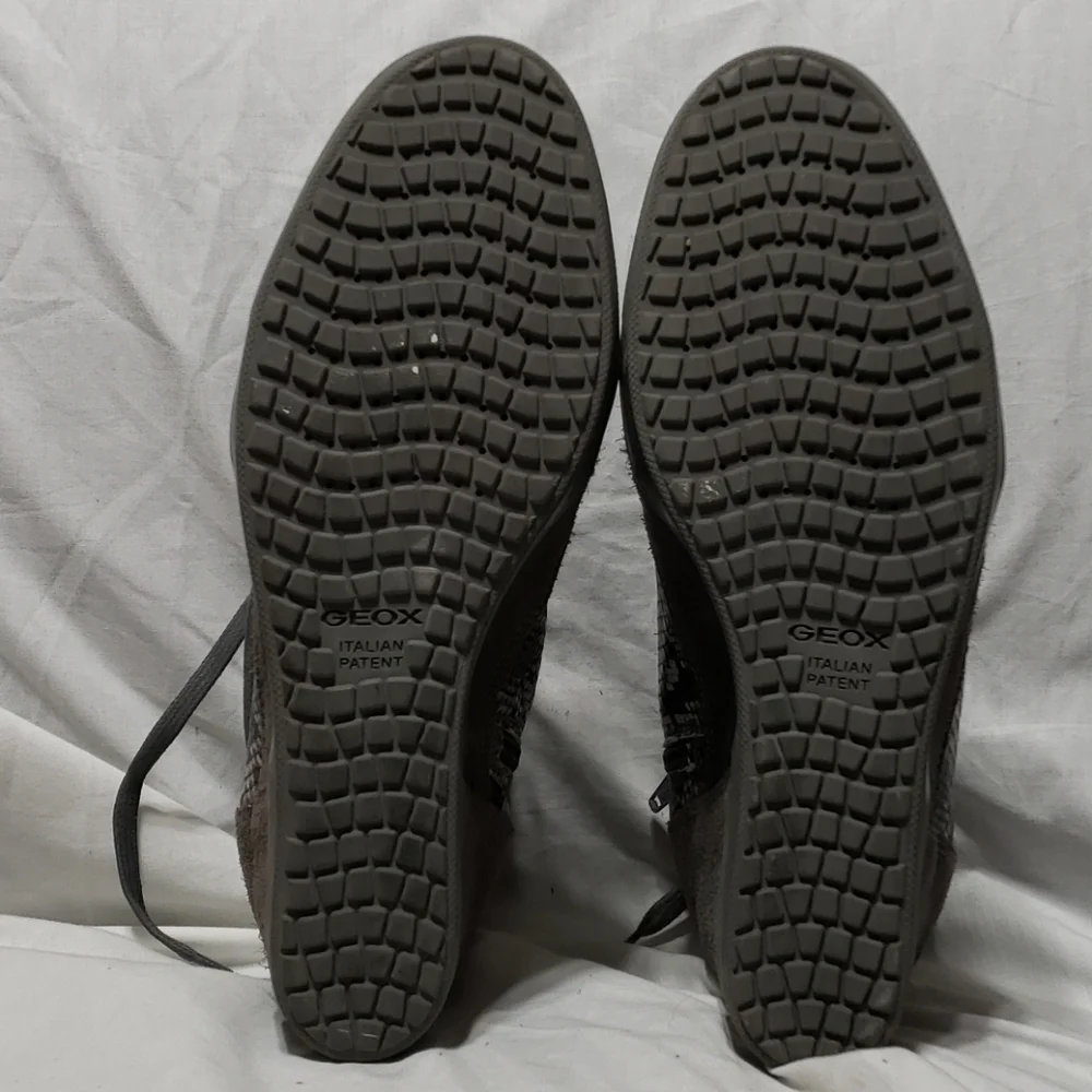 Geox grey platform suede snakeskin print sneakers