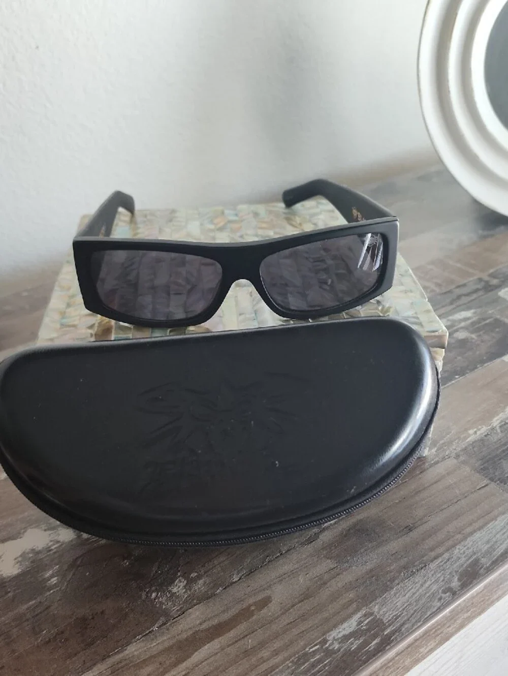 Mens Black Flys. Black Rectangle Sunglasses - Stylish UV Shades With Case