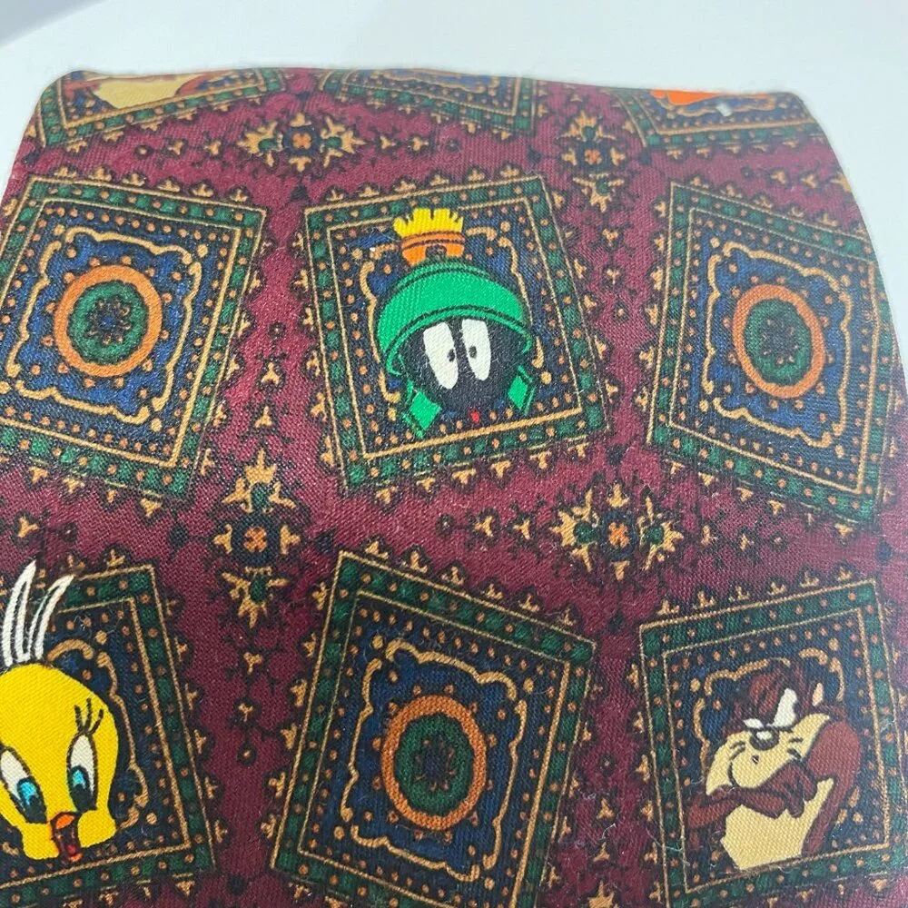 Looney Tunes Mania this vintage