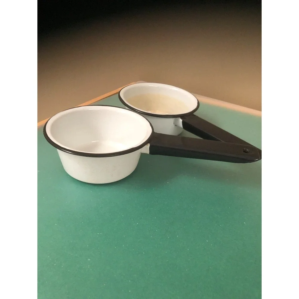 The Unbranded Brand product set