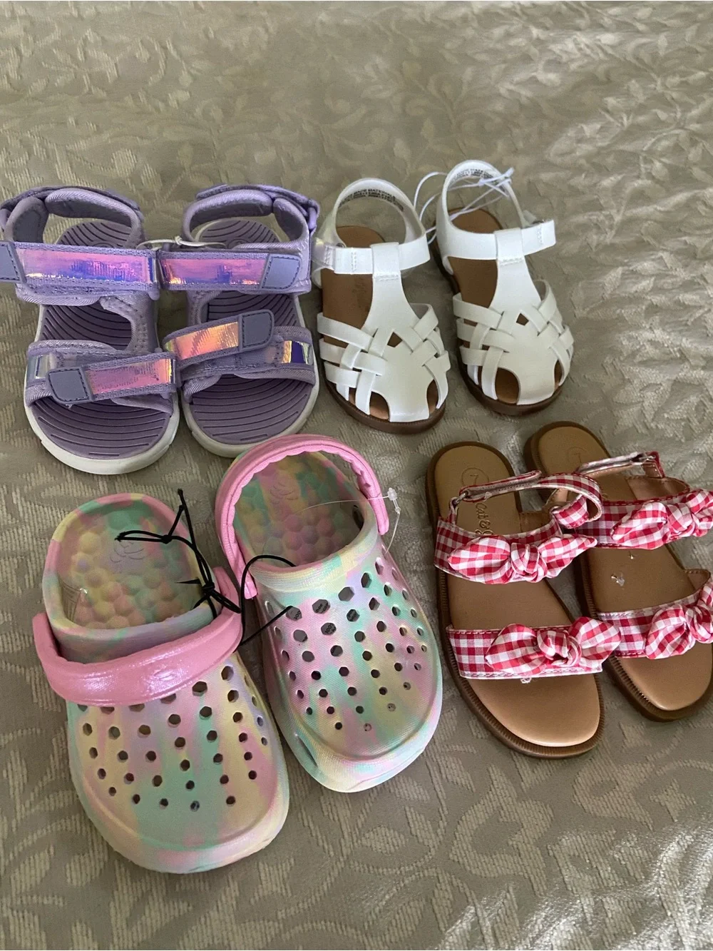 Cat & Jack  Pink Green Kids Clogs and sandals in gingham, purple and white NEW