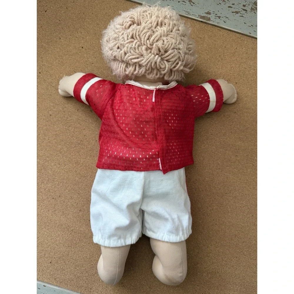 Cabbage Patch Kids 1980s‎ Football Boy Doll Red Jersey Blue Eyes