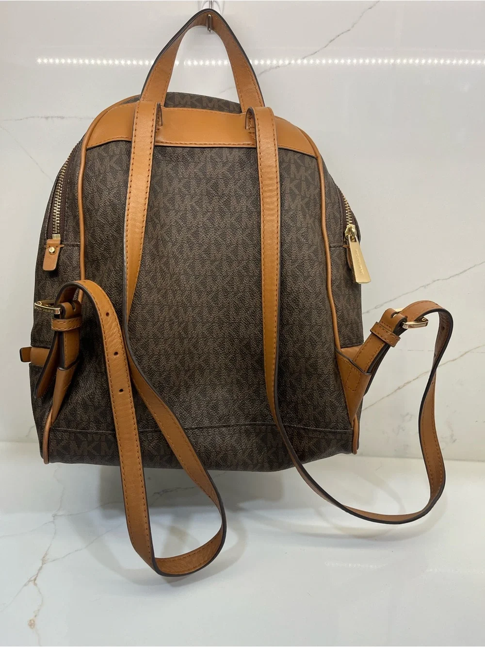 Michael Kors beautiful lined