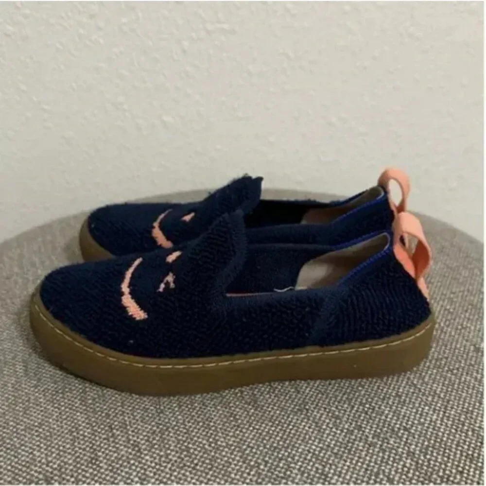 Rothy's The Kids Sneaker Knit Navy Blue with a Smile and a Winking Eye Size 13