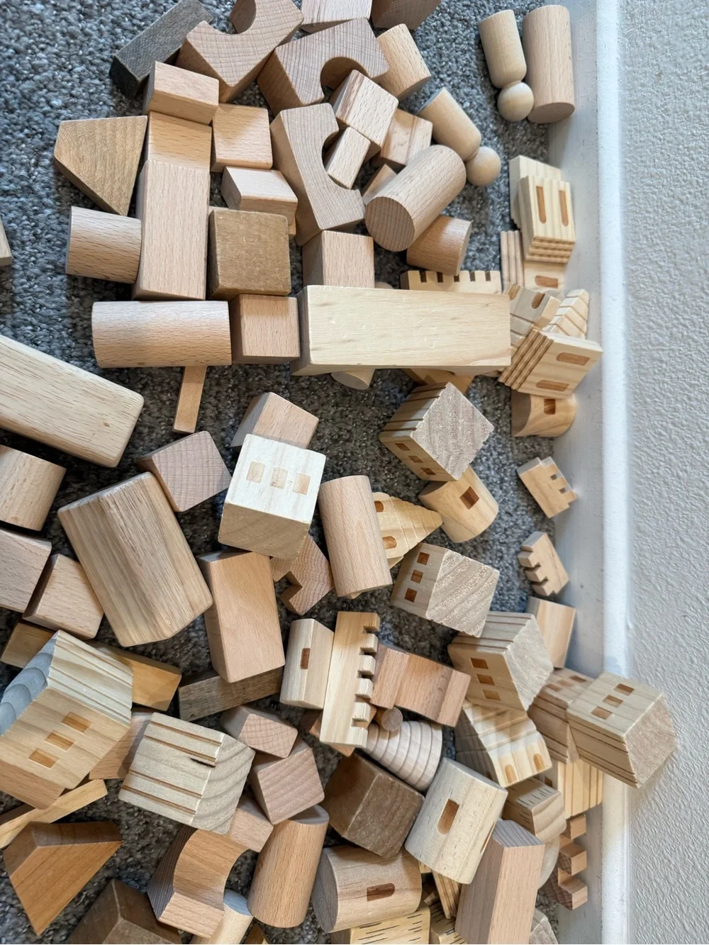 Natural Wooden Building Blocks Playset - Neutral