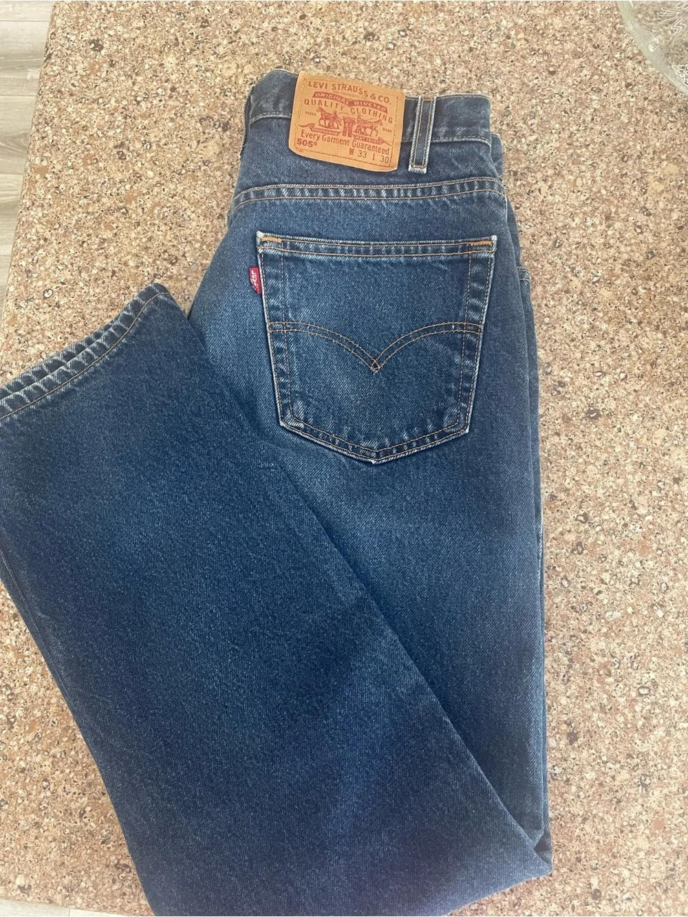 Levi's Men's 505 Straight Dark Blue Denim Jeans. 33/30 size