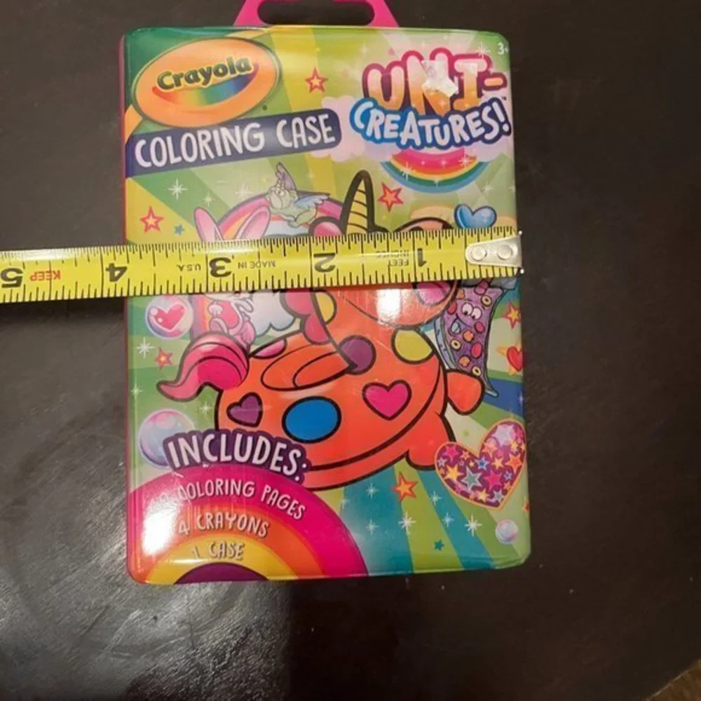 Crayola Miniature Coloring Case (New) (Great item to bundle!)‎ (kt)