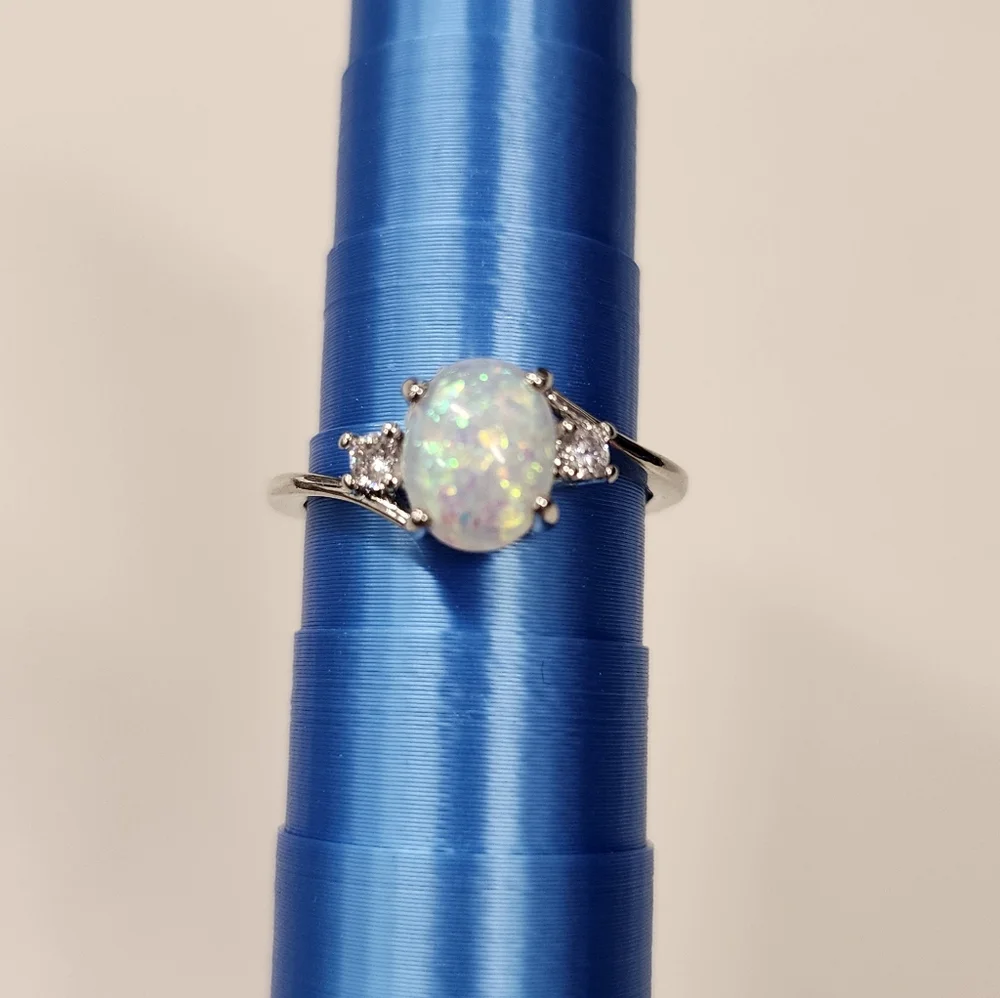N/A exquisite oval