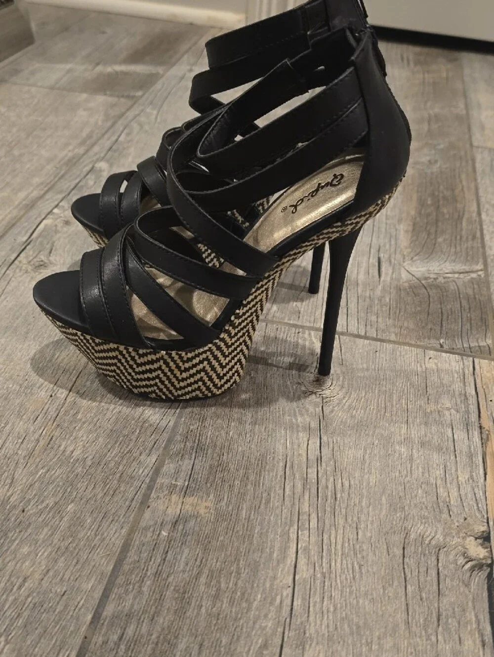 Qupid by stiletto