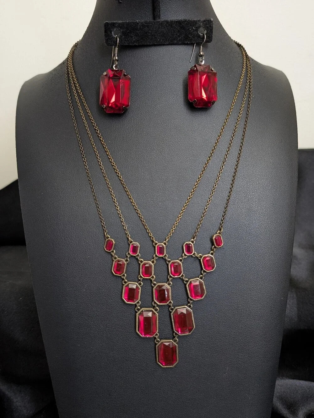 #103. Vintage J. Crew Copper Color And Red Necklace & Earrings