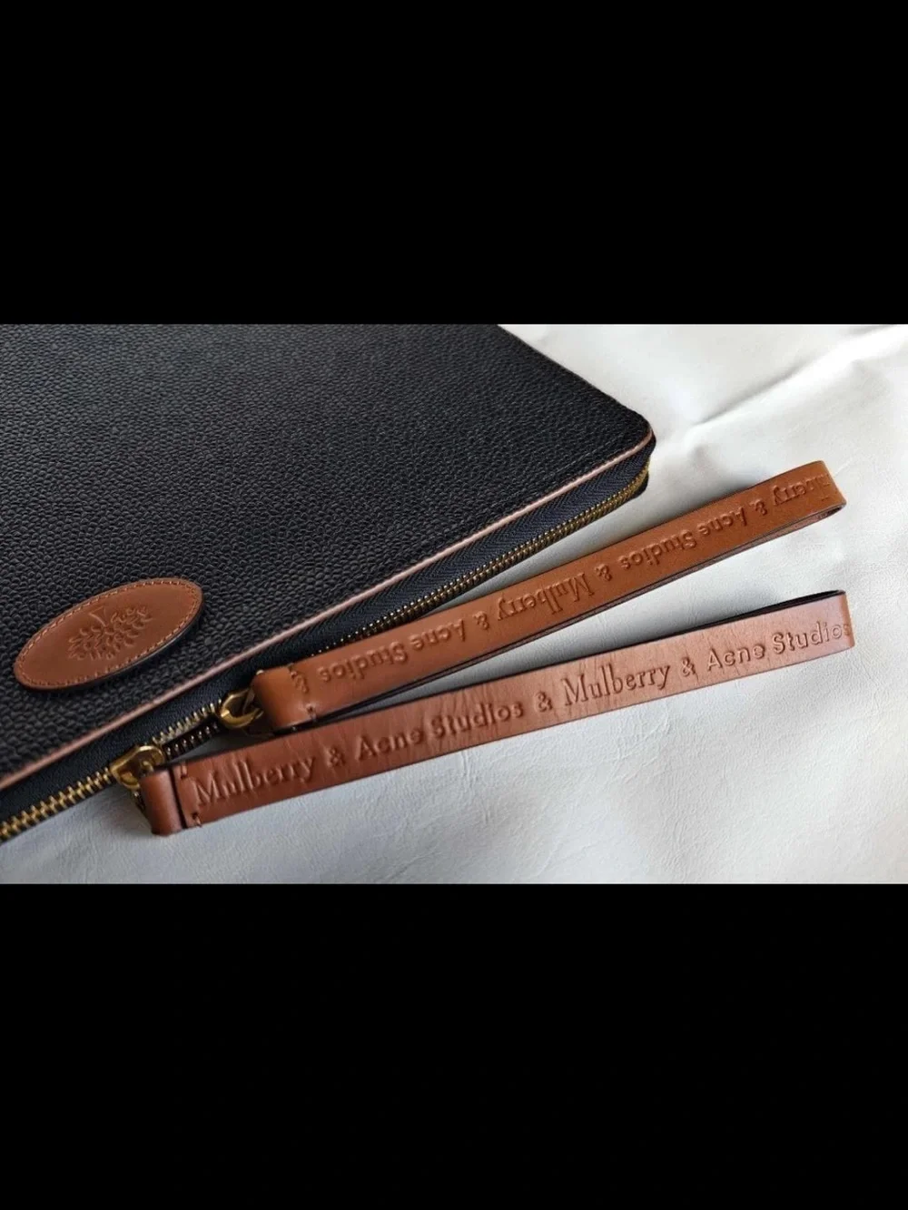 Mulberry Black Pebbled Leather Laptop Folio with Tan Trim