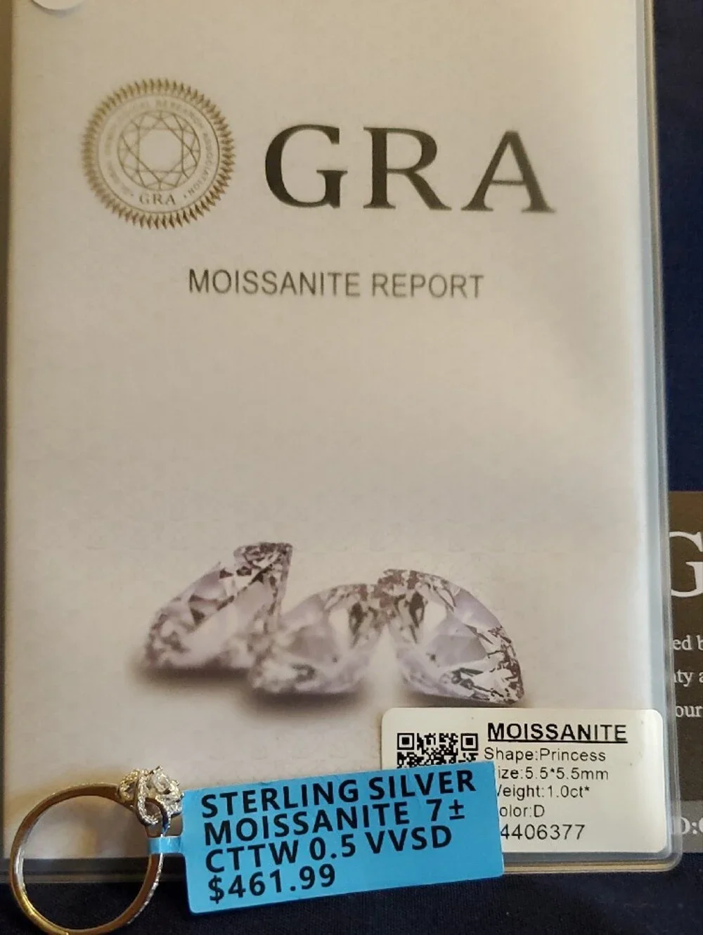 N/A elegant moissanite