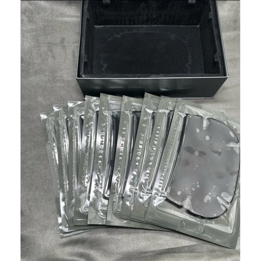 Hydrasphere+ HydroCharcoal Tummy & Lower Body Mask