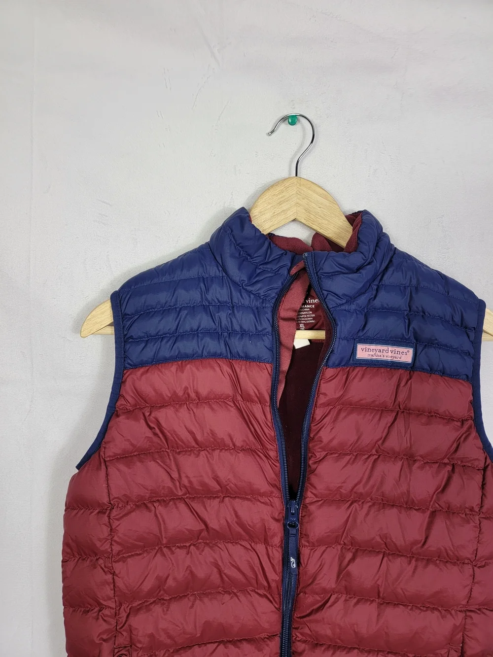 Vineyard Vines boys xl