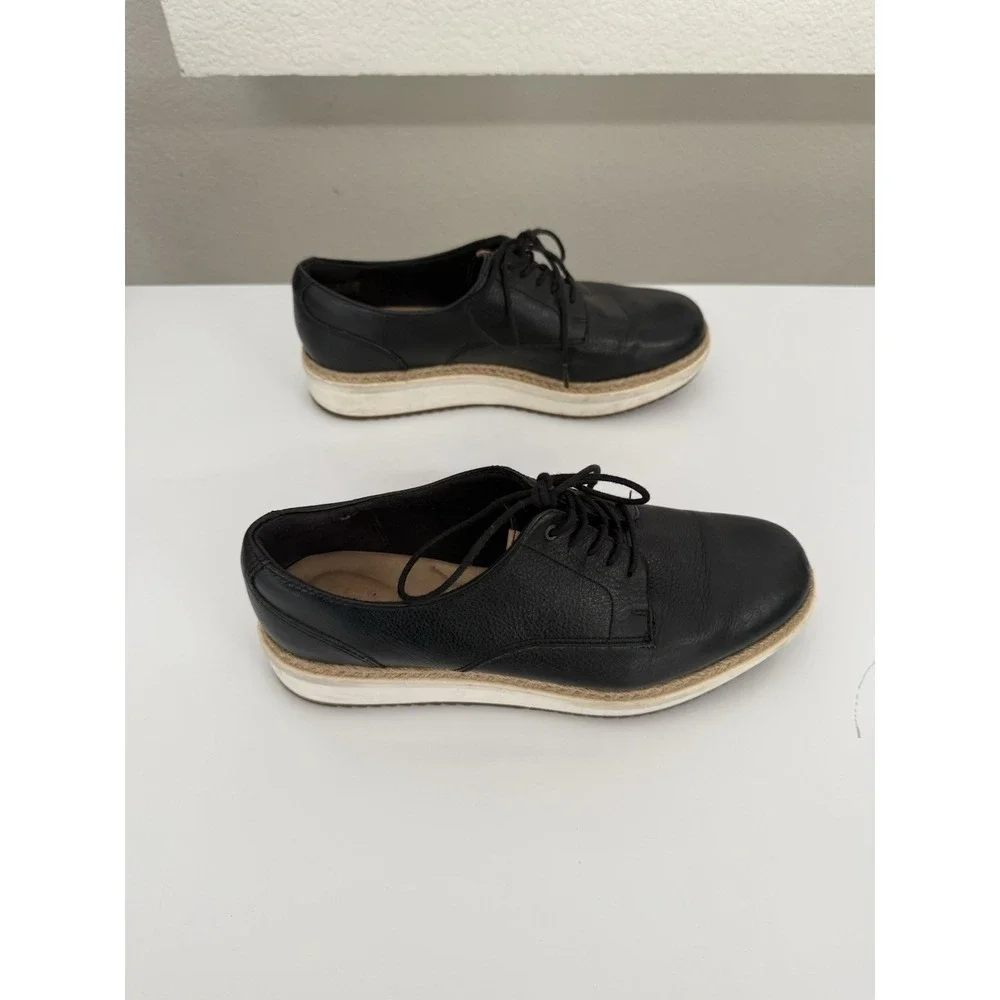 Clarks product pair