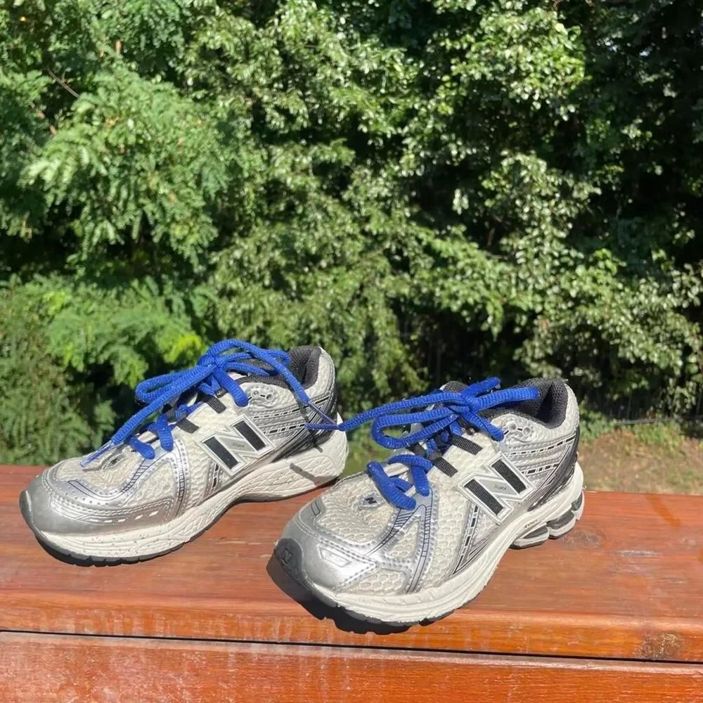 New Balance youth 13