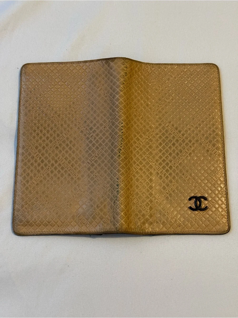 AUTHENTIC Y2K VINTAGE Chanel Beige Quilted Lambskin Crossword long wallet