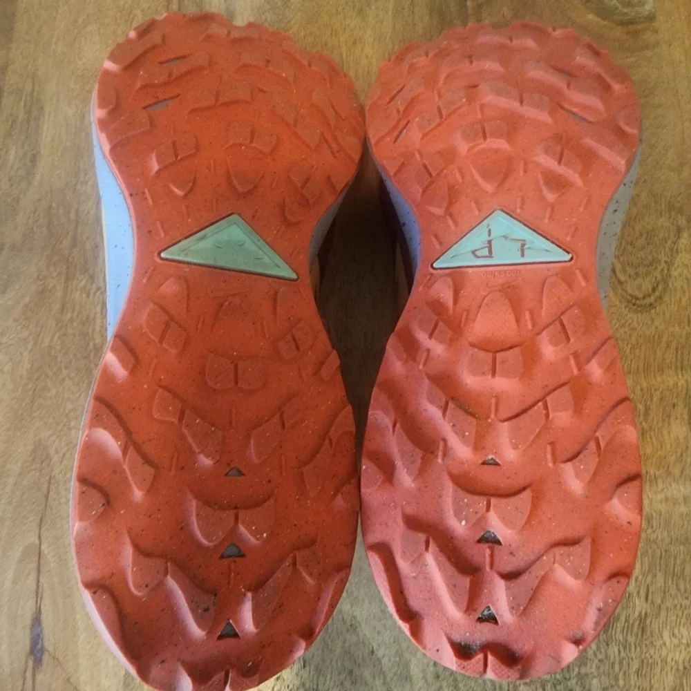Nike hiking running