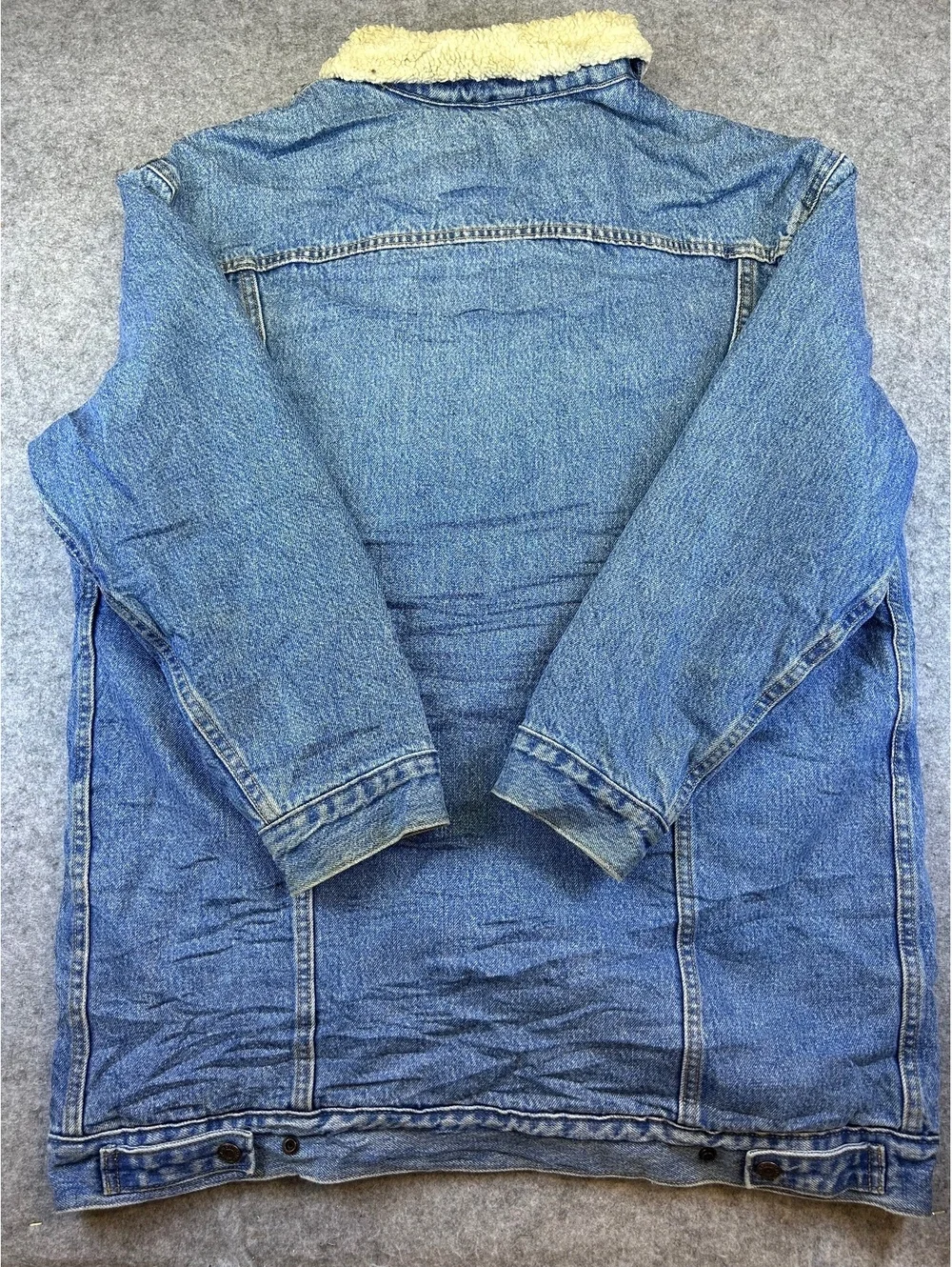 Levis this levi