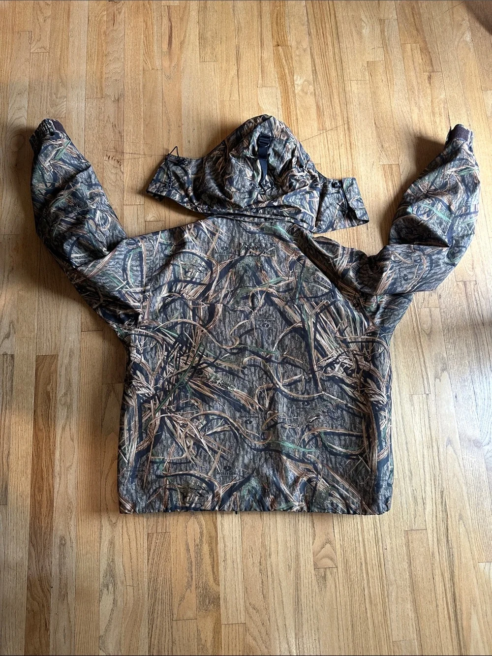 Cabela's hem hood zip