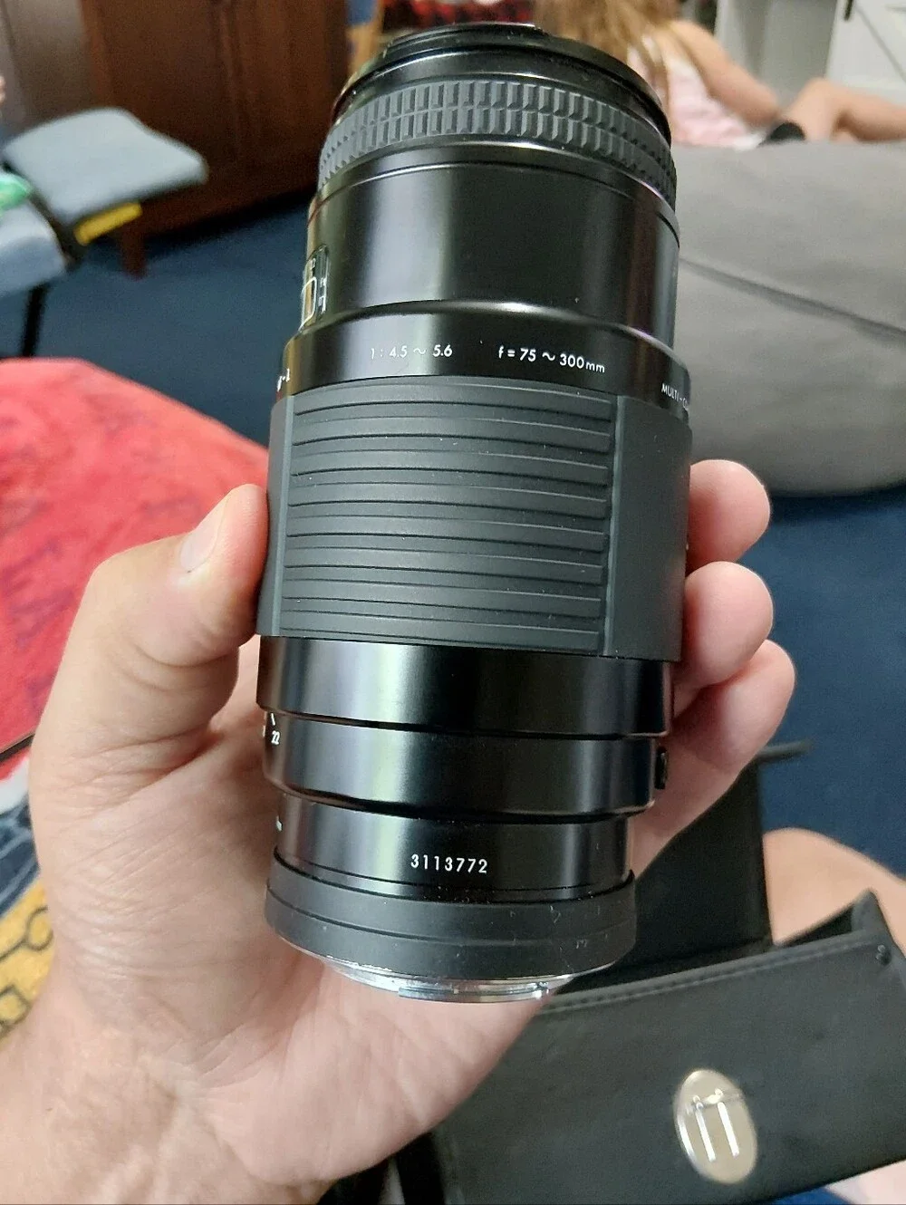 Sigma Beauty Black Telephoto Zoom Lens for Cameras