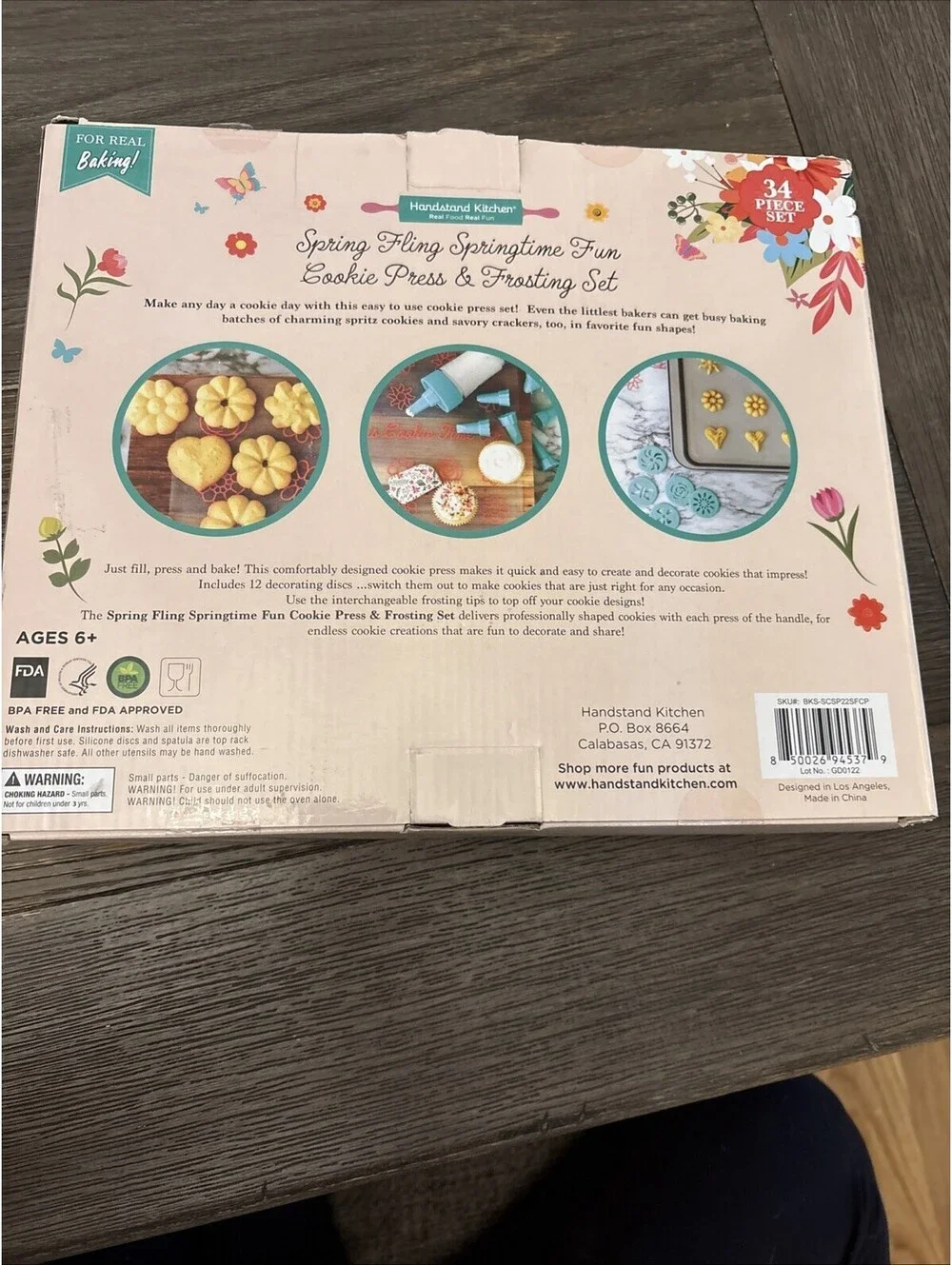 34 Piece Cookie Baking Set Cookie Press 12 Decor Discs Gift Boxes Frosting Tips