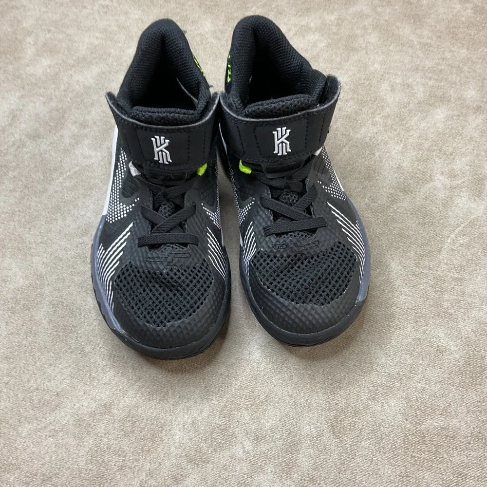 Nike Kyrie Sneakers Flytrap 5 PS 'Black‎ Anthracite' DD0339-002 Kids Size 11C