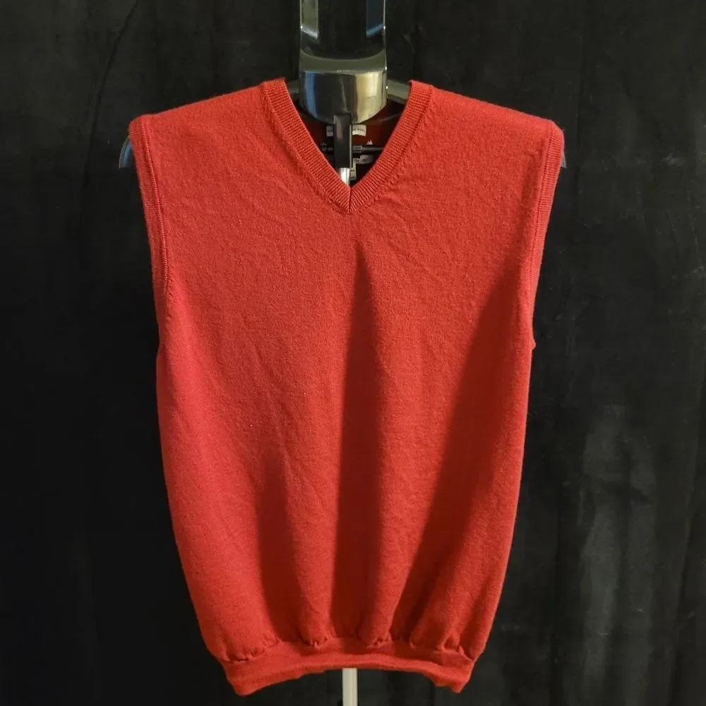 Joseph Abboud elegant red