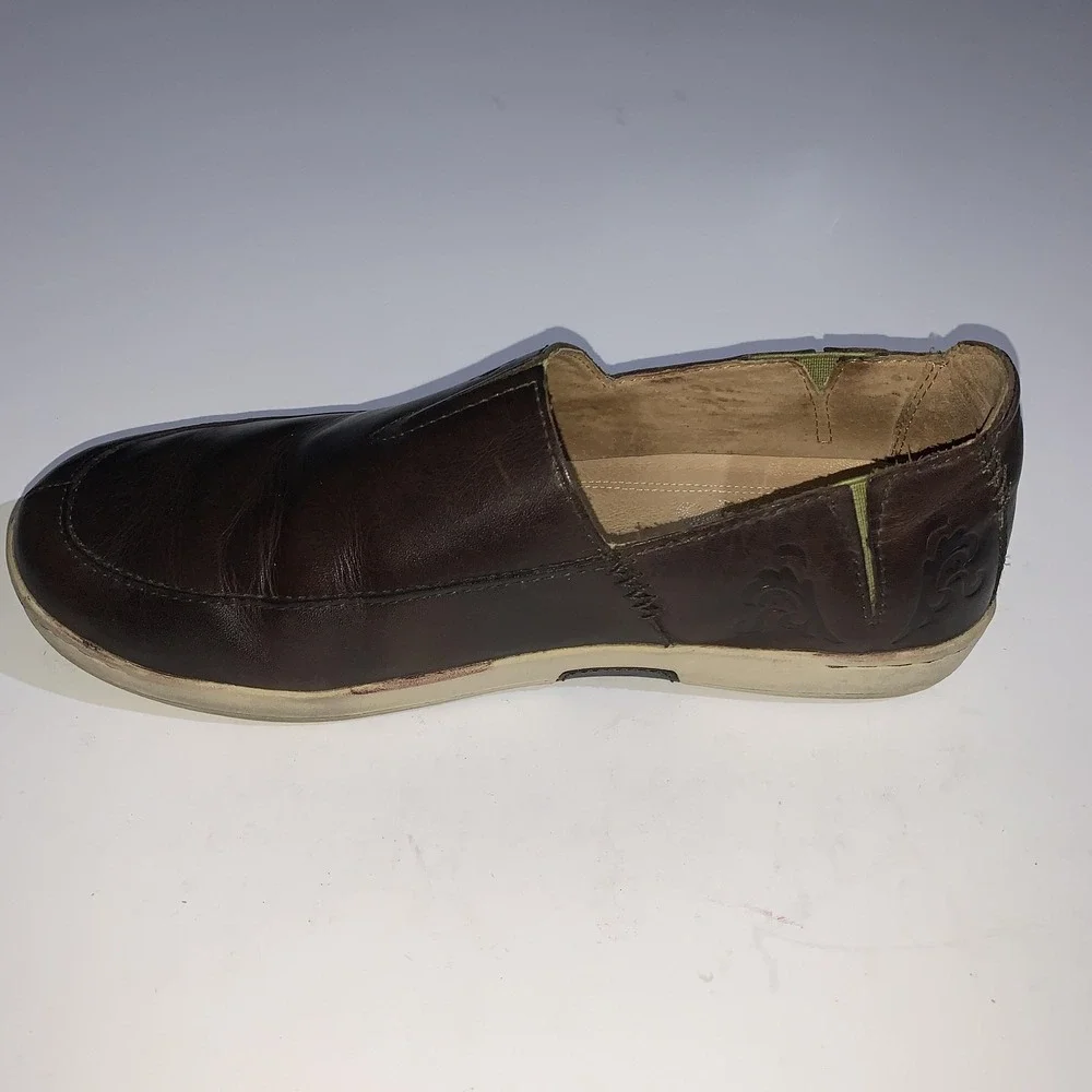 OluKai Kama'aina Shoes Mens 10 Brown Leather Slip On Loafers Comfort EU 43